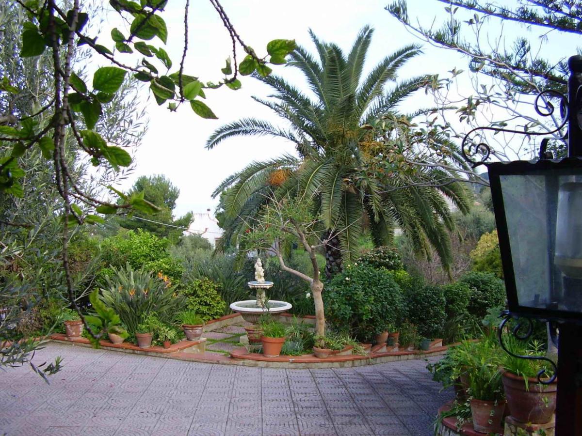 Green Villa Sand Beach Center Close Sea Veiw Cefalu Exterior photo