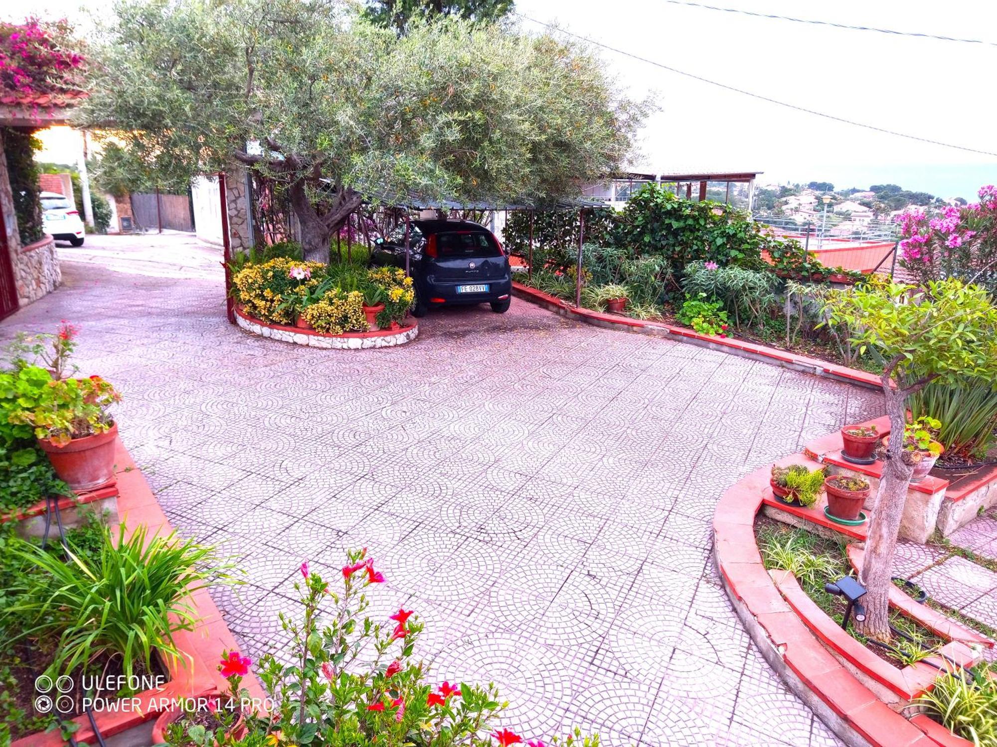 Green Villa Sand Beach Center Close Sea Veiw Cefalu Exterior photo