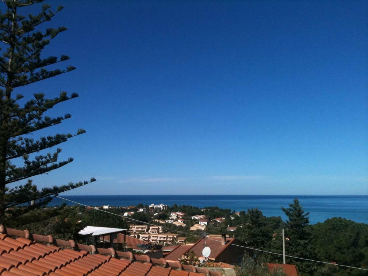 Green Villa Sand Beach Center Close Sea Veiw Cefalu Exterior photo