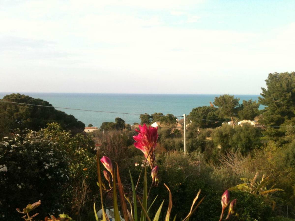 Green Villa Sand Beach Center Close Sea Veiw Cefalu Exterior photo